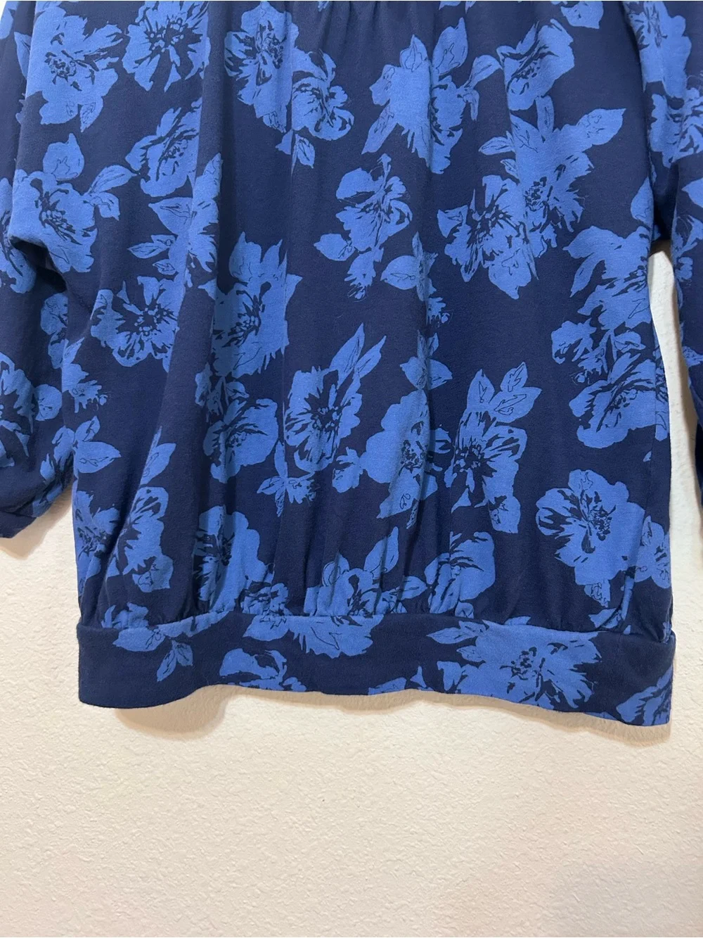 Old Navy Girls Blue Floral Scoop Neck 3/4 Sleeve Blouse L (10-12)